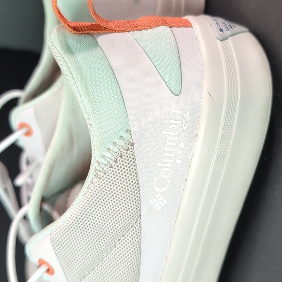 Colombia Woman's Bonehead PFG  Adjustable Shoes,Size 9. - Picture 4 of 12